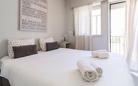 Delightful Bombarda Apartment By Unique Hosts